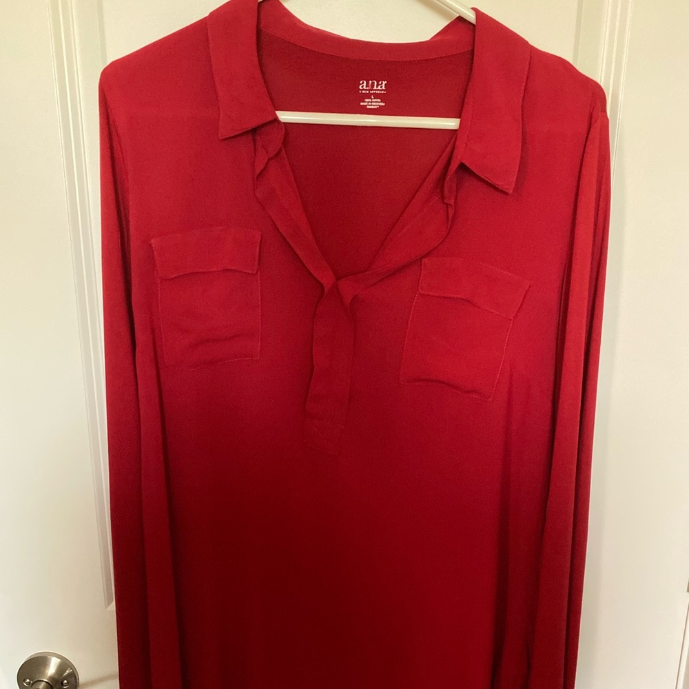 Beautiful Red Pull Over Top. Size Large. Perfect Condition. Rayon Blend. a.n.a